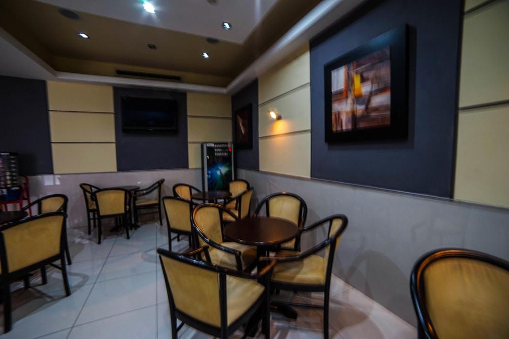 Coral Hotel Σεντ Πόλς Μπέι Εξωτερικό φωτογραφία