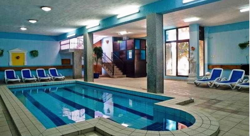 Coral Hotel Σεντ Πόλς Μπέι Εξωτερικό φωτογραφία