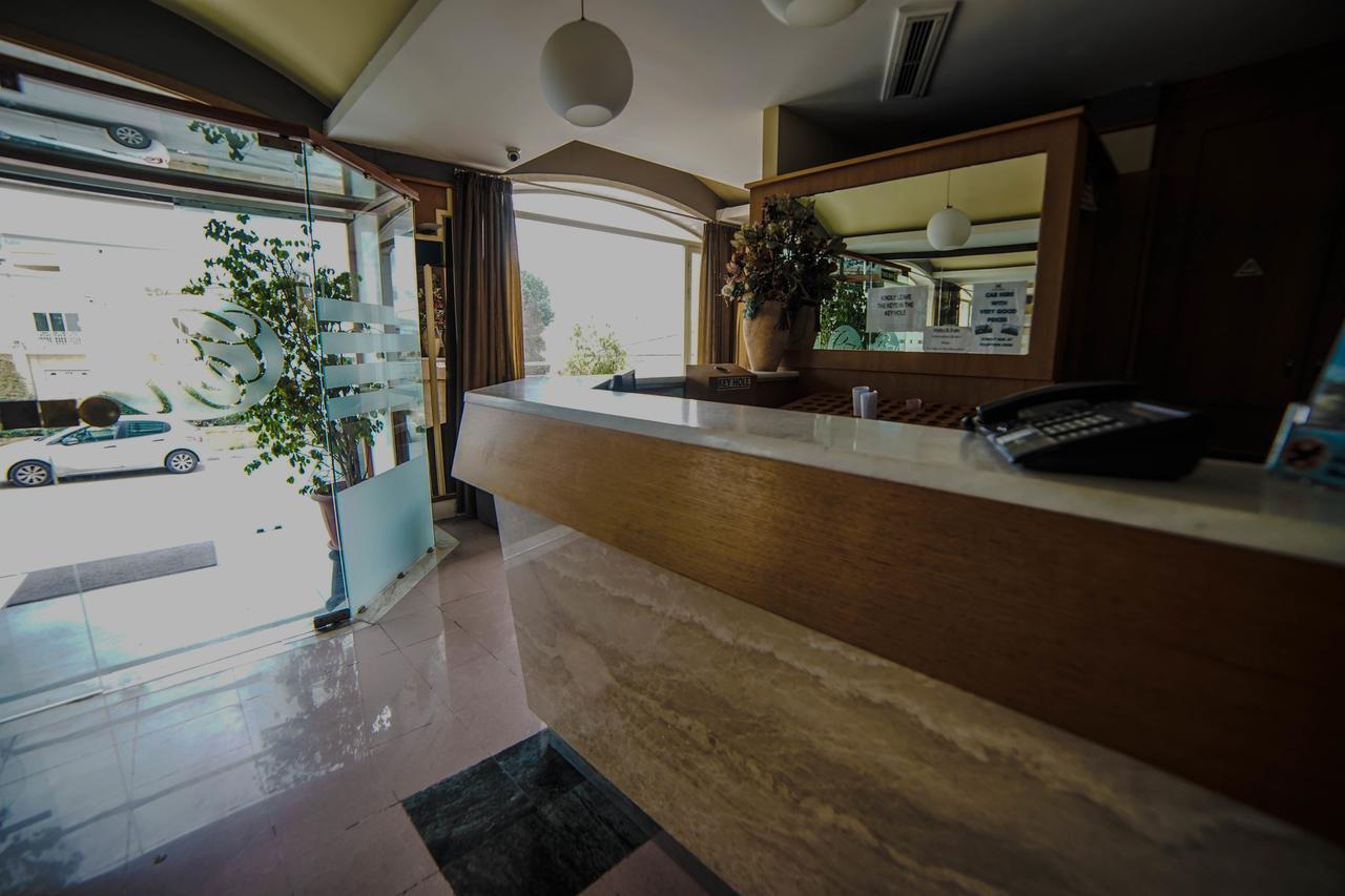 Coral Hotel Σεντ Πόλς Μπέι Εξωτερικό φωτογραφία